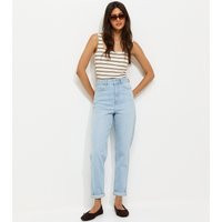 Women's Light Blue Tori Straight Leg Mom Jeans New Look | New Look (UK)