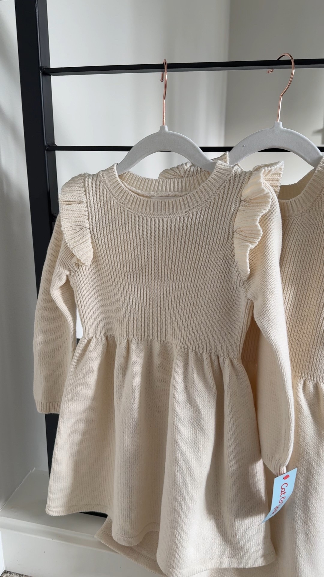 Holiday toddler dresses 40% off, last day of the sale! So cute and under $15

#LTKKids #LTKSaleAlert #LTKHoliday