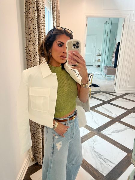 Wearing a small in the jacket and 24 in the jeans (they run big)

@nordstrom #nordstrompartner 

Summer fashion, spring fashion, Nordstrom finds, white jacket, mango, horseshoe jeans, Emily Ann Gemma

#LTKStyleTip