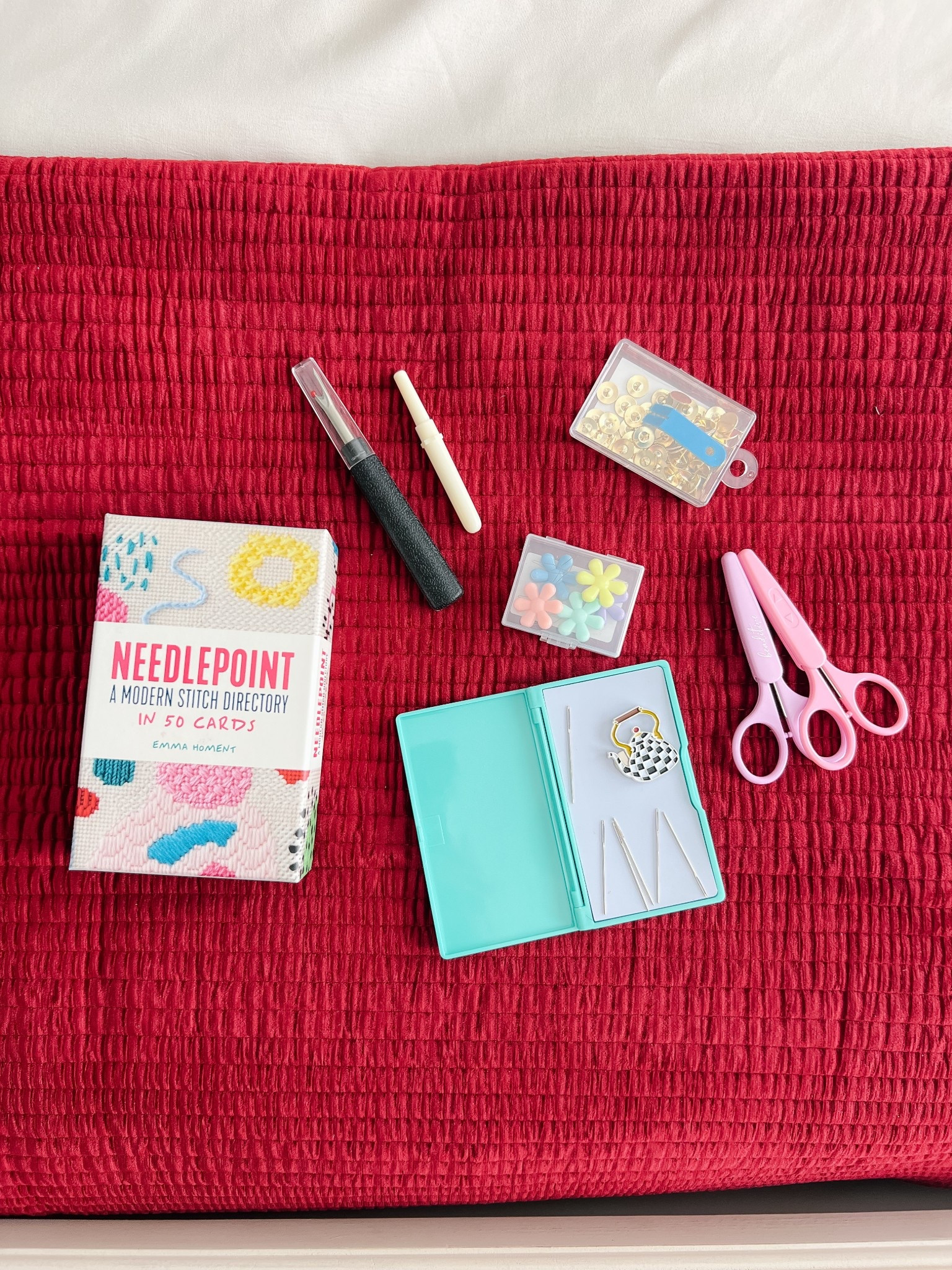 My favorite Amazon needlepoint accessories! 🤭🧵

#LTKFindsUnder50