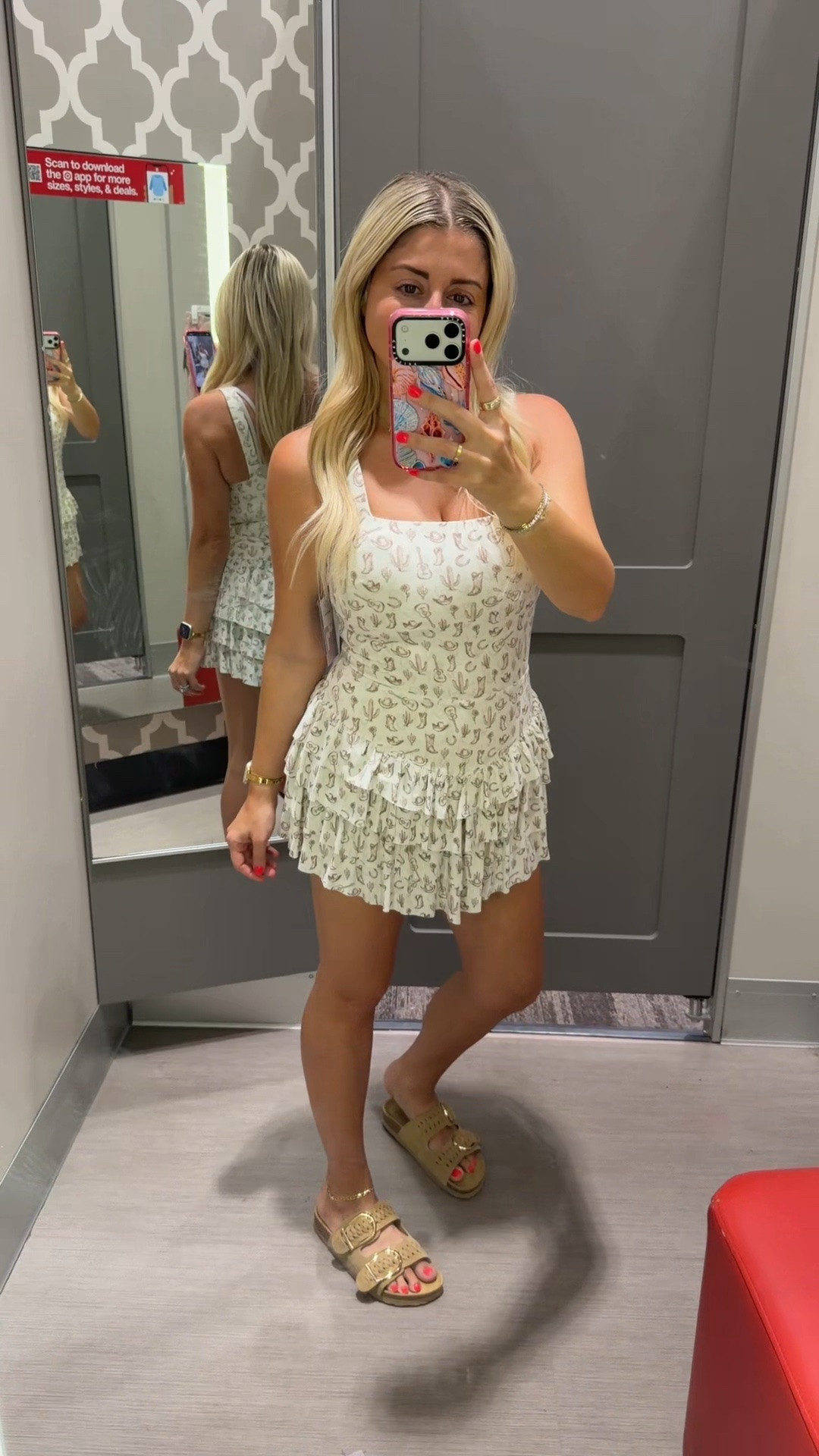 New active dress @Target 
Size xs
Sandals tts
Summer outfit 
Vacation 
Concert outfit