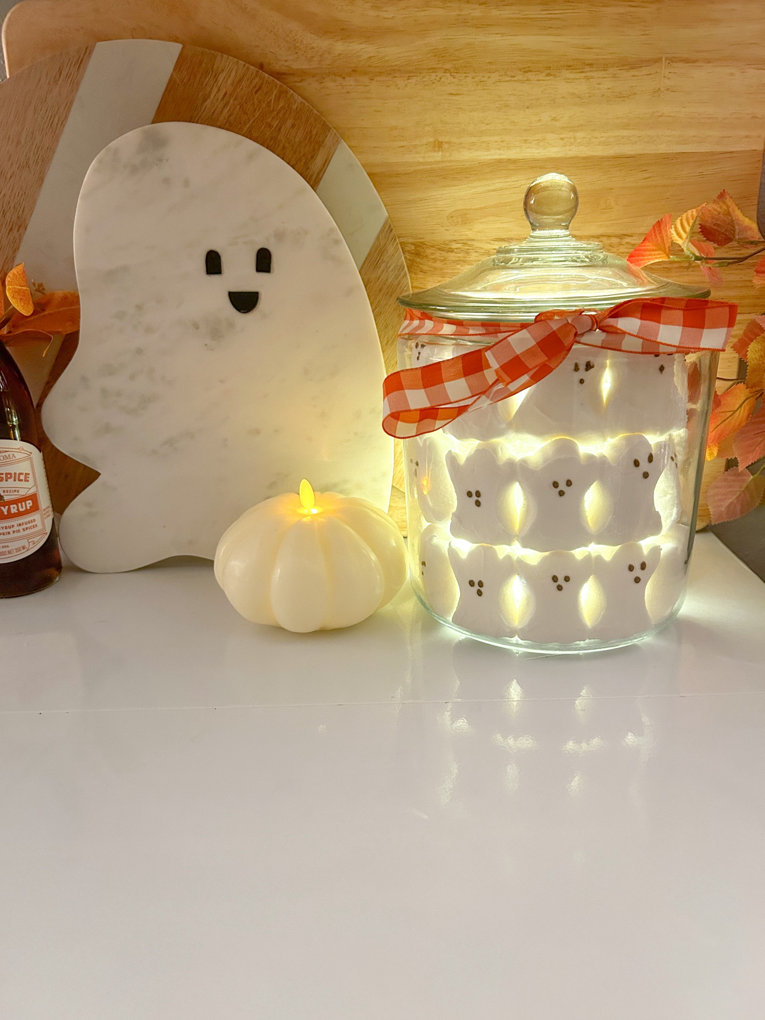 Everything I used to make the peeps ghost light up display for Halloween ☺️🍂🎃

#LTKHome #LTKSeasonal