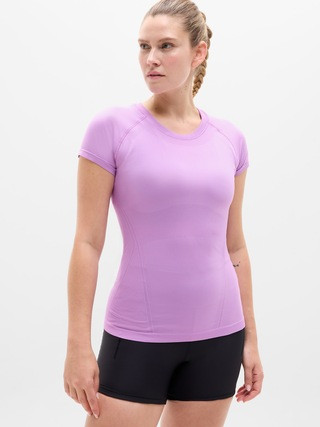 Momentum Seamless Tee | Athleta