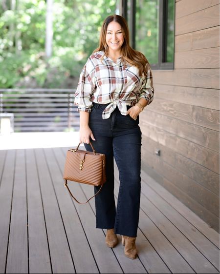 Casual Fall Outfit

Fit tips: Blouse L, tts // Jeans 12, tts 

Fall outfit  Plaid  Leggings  Casual outfit  Denim  Outfit Inspiration  Purse  

#LTKover40 #LTKSeasonal #LTKmidsize