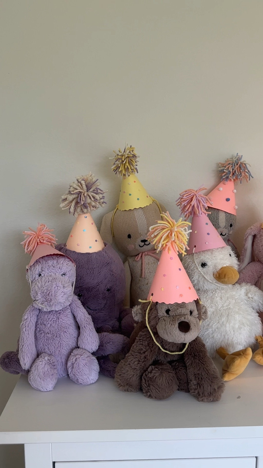 party animal hats🐒🍊🎀💫

Stuffed animals/ party hats/ diy/ party supplies/ cute decor / cute party theme 

#LTKParties #LTKKids #LTKBaby