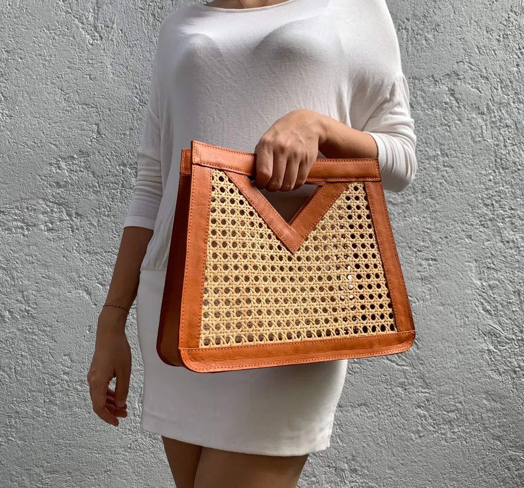 Handmade Rattan and Leather Top Handle Bag: Unique Shape Women Clutch | Etsy (Global)