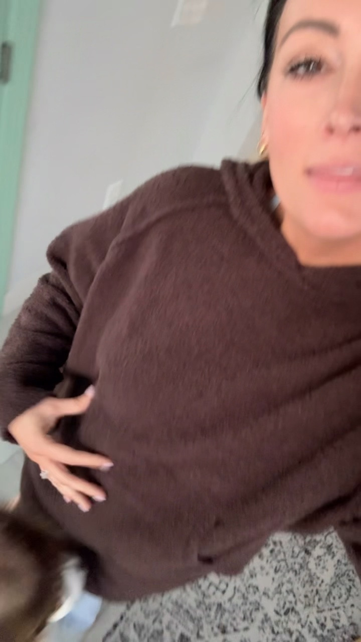 Medium set - SO comfy

#LTKootd #LTKMidsize #LTKSeasonal