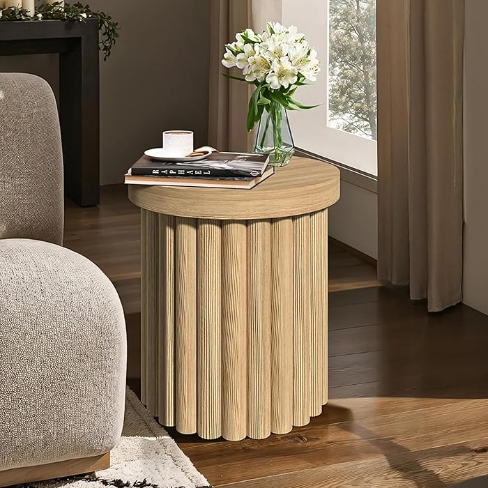 LuxenHome Round Side Table, 19" H Fluted Side Table for Small Spaces, Mid Century Modern Small En... | Amazon (US)