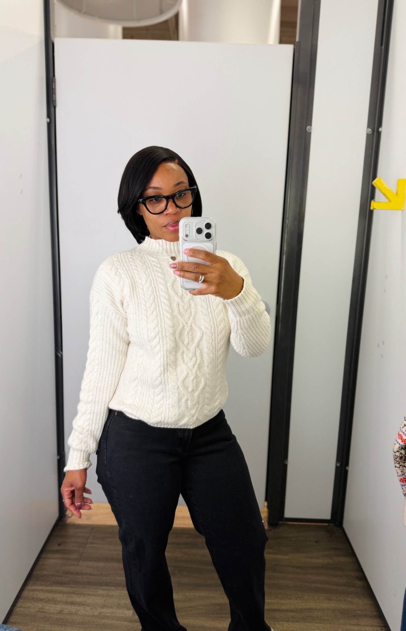 Wearing a size small in this sweater and a size 6 in the bottoms. 

#LTKStyleTip #LTKFindsUnder100 #LTKSaleAlert