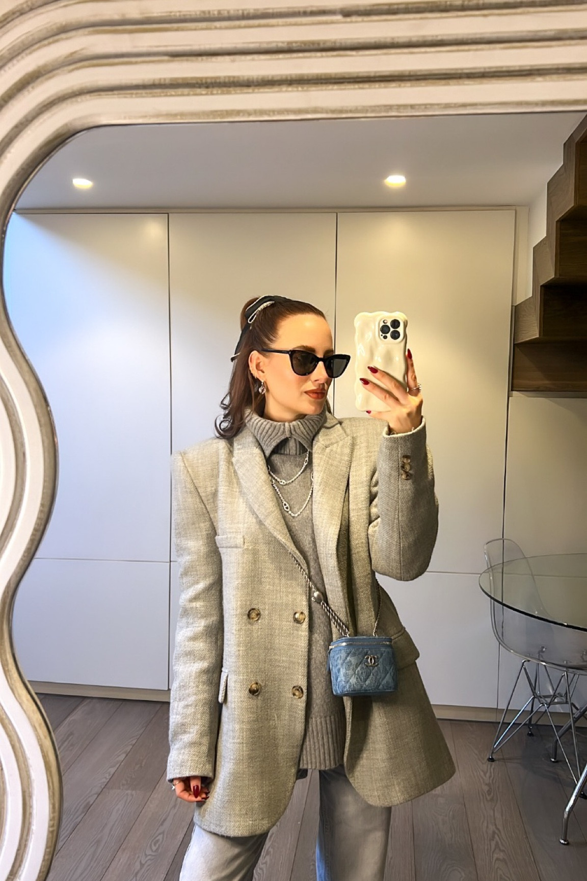 Outfit of the day, sprint outfit inspiration, grey jeans outfit, grey oversized blazer 

#LTKSeasonal #LTKeurope #LTKstyletip