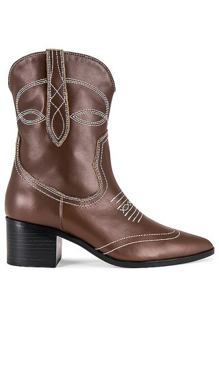 Joanna Boot in Brown | Revolve Clothing (Global)