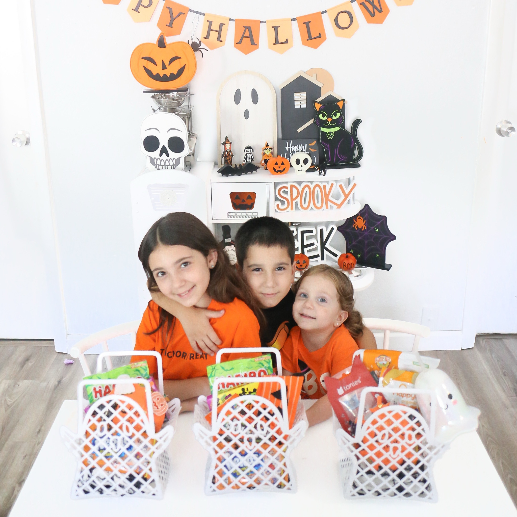 Boo Baskets & Halloween Decorations

#LTKHalloween #LTKSeasonal #LTKHome