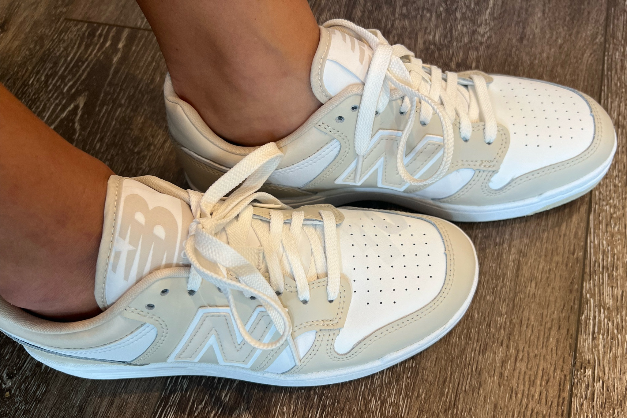 New Balance sneaks! 

#LTKFind #LTKBacktoSchool #LTKFitness