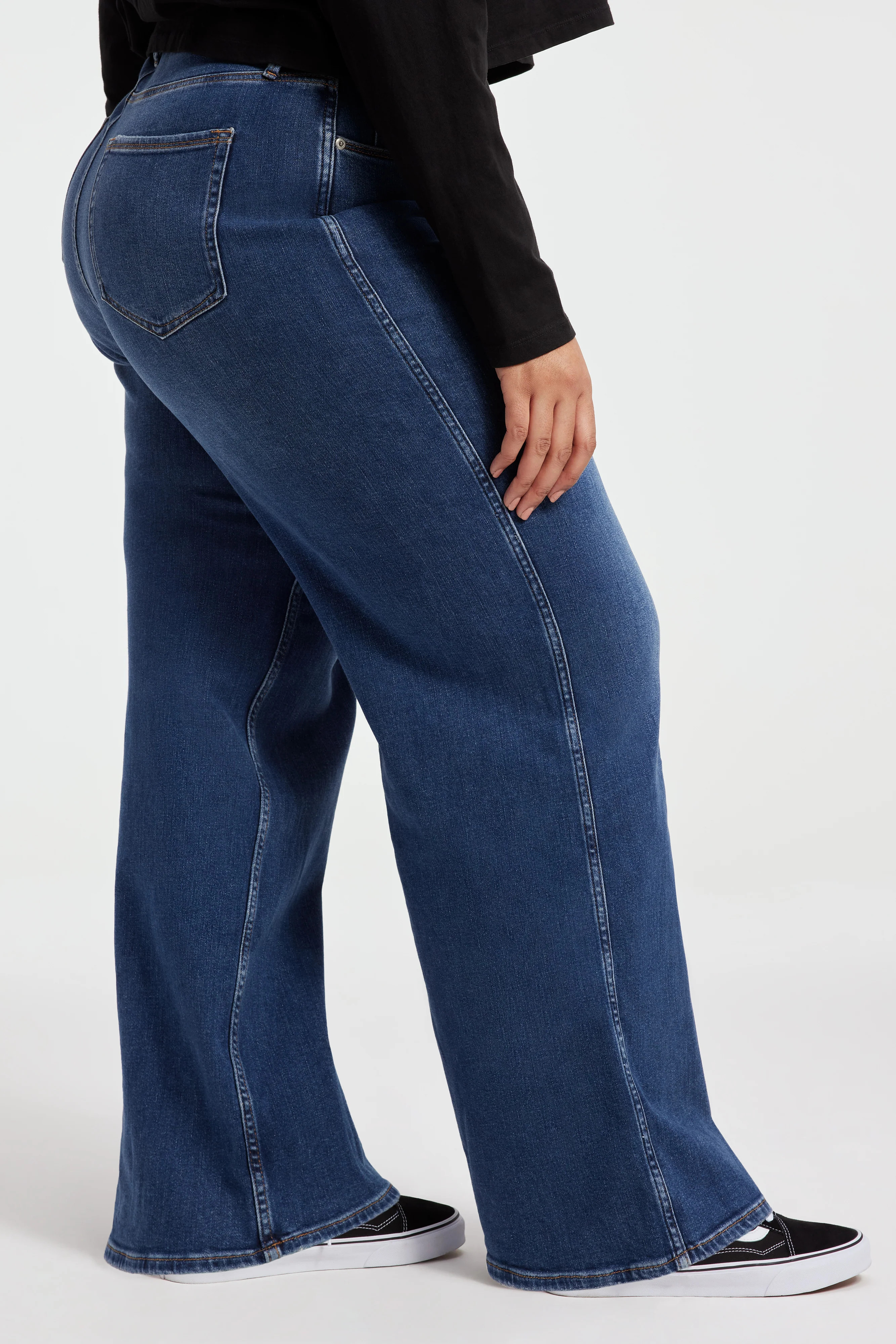 GOOD SKATE CASHMERE JEANS | Good American