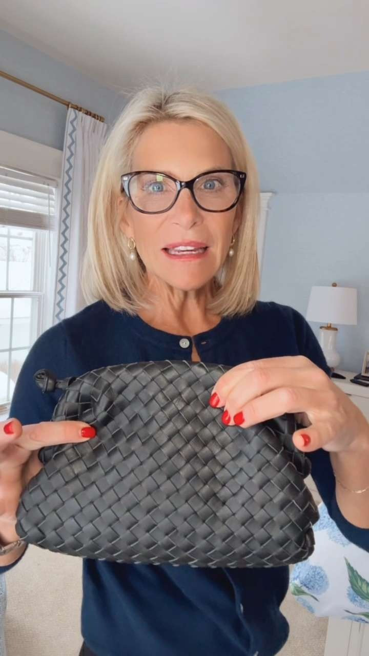 Quince is on another level right now — clothes, shoes, bags, jewellery, cashmere… everything is just so good. Even the 20-somethings in my family are obsessed. I saved all my favourite Quince pieces here (including those black trousers I can’t stop wearing), and honestly, they’re worth every bit of the hype.  I’m wasting the 30 inseam ✅

#quincepartner @onequince
@shop.ltk #liketkit
 

 