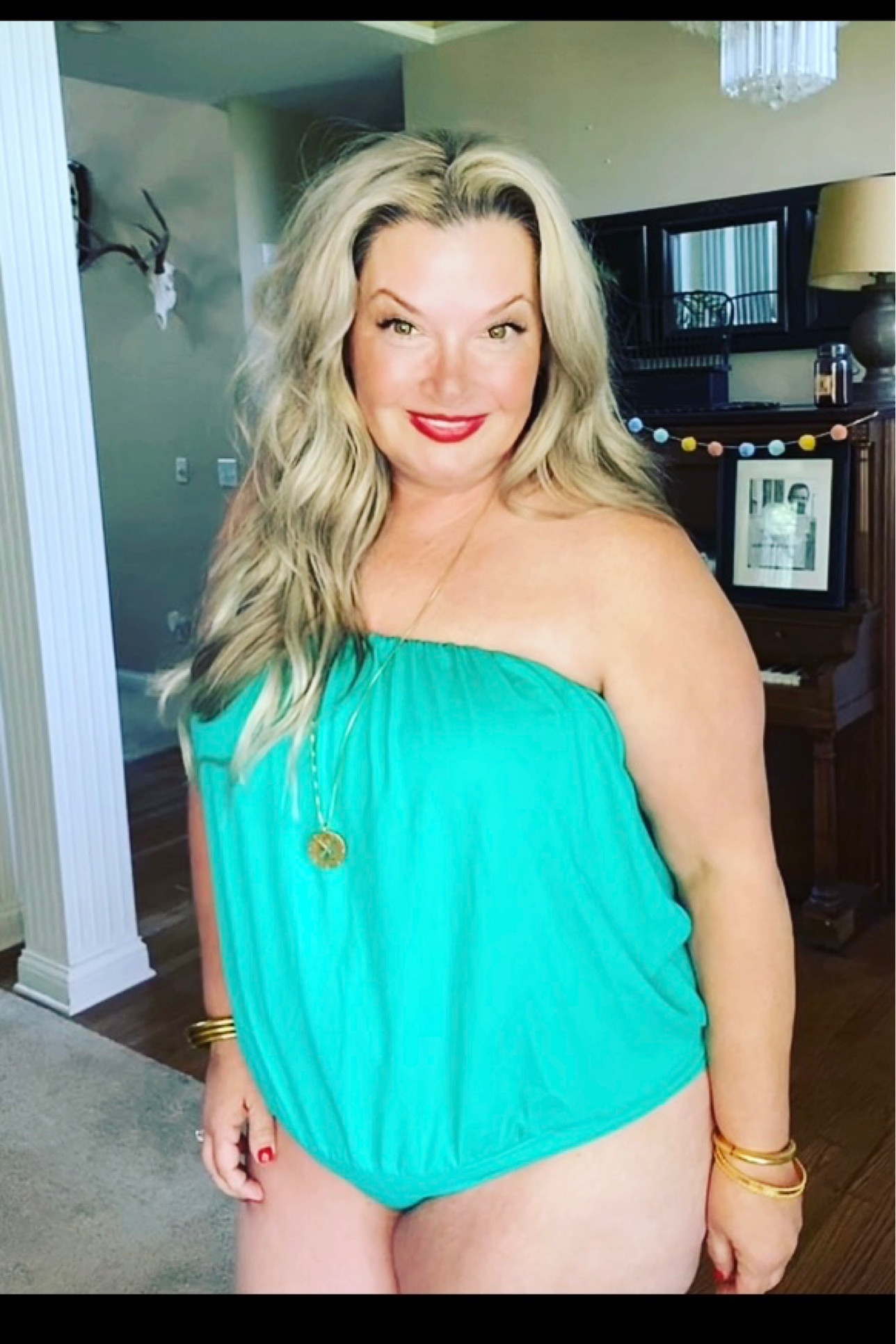 Two piece from Venus Swim

#LTKcurves #LTKSeasonal #LTKswim