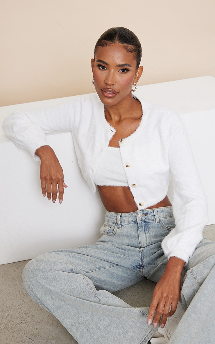 Cream Eyelash Knitted Cropped Cardigan | PrettyLittleThing UK