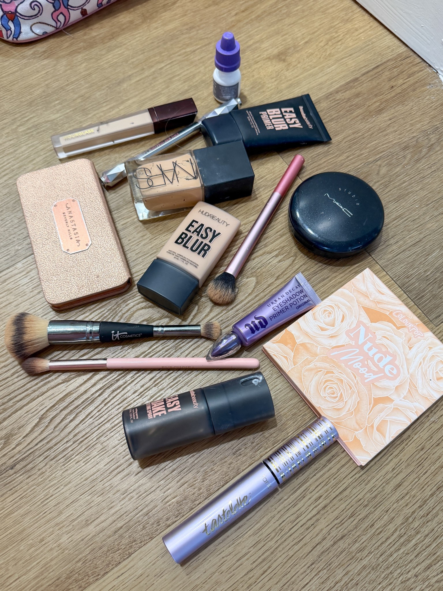 My everyday makeup/go to products 💄 (NARS foundation when I’m self tanned/getting more glammed up, HUDA for casual days) Def recommend this concealor, great coverage & not drying.  

#LTKBeauty #LTKFindsUnder50 #LTKselfcare