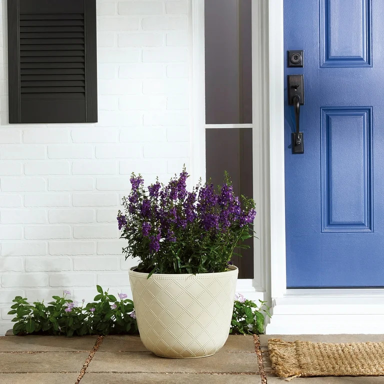 Mainstays Charlotte 16" x 16" x 12.5" Round Vanilla Dream 100% Recycled Resin Planter | Walmart (US)