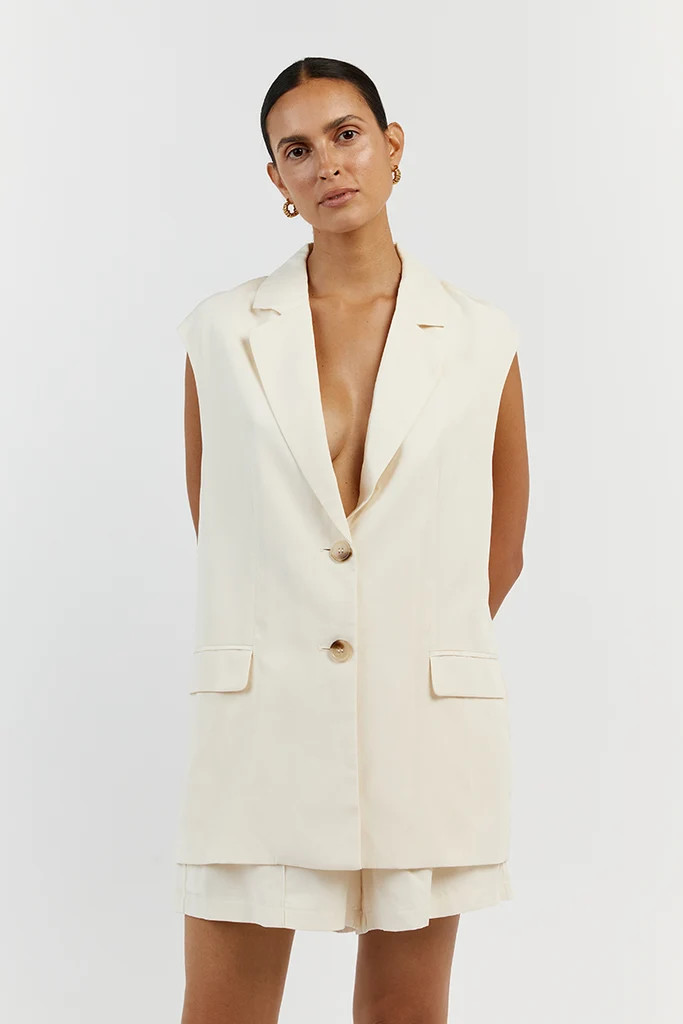 AMELIA OFF WHITE SLEEVELESS BLAZER | DISSH