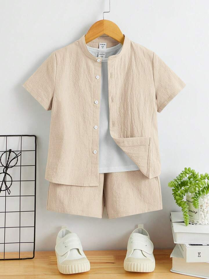 SHEIN Young Boy Short Sleeve Shirt With Stand Collar And Shorts, Comfortable Casual Outfit | SHEIN