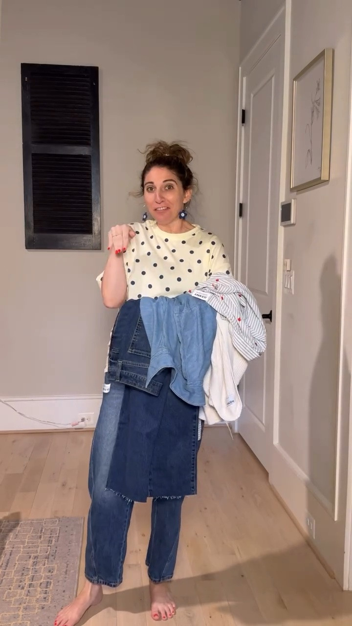 Who doesn’t love a random rambling try on haul!? (Especially when it includes some great closet basics and staples)

Say SHOP and I’ll send you all the links 

https://liketk.it/6lF0Z #oldnavystyle