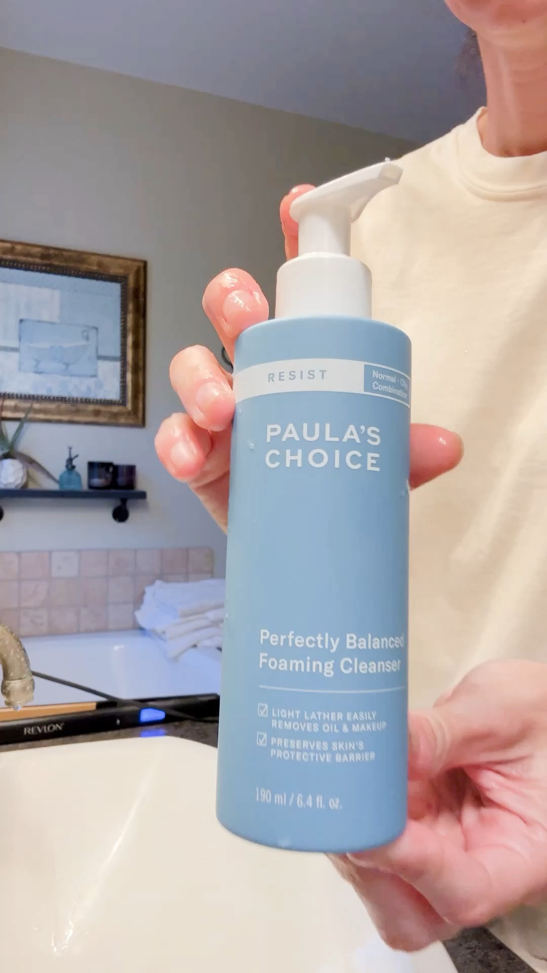 This face wash feels luxurious! 

#LTKVideo #LTKBeauty #LTKGiftGuide