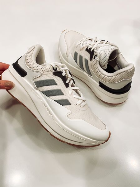Adidas sneakers, neutral sneakers, mariesuzanneblogs 

*Recommend to size up 1/2 size*

#LTKshoecrush