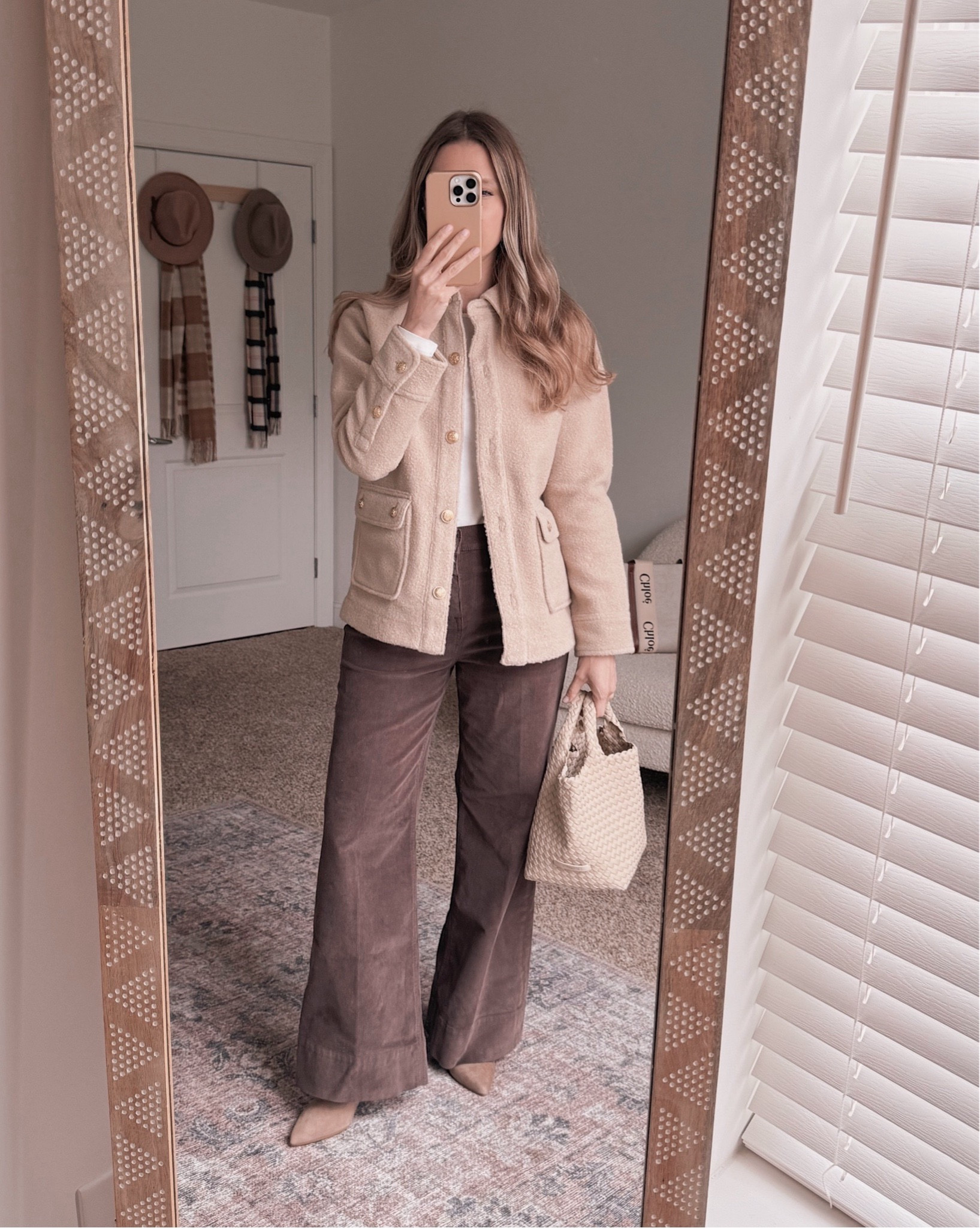 This jacket is absolutely stunning! Not bulky, but definitely warm for fall into winter transition!

Sunsets and stilettos, neutral, workwear, overcoat jacket layer

#LTKSeasonal #LTKOver40 #LTKWorkwear