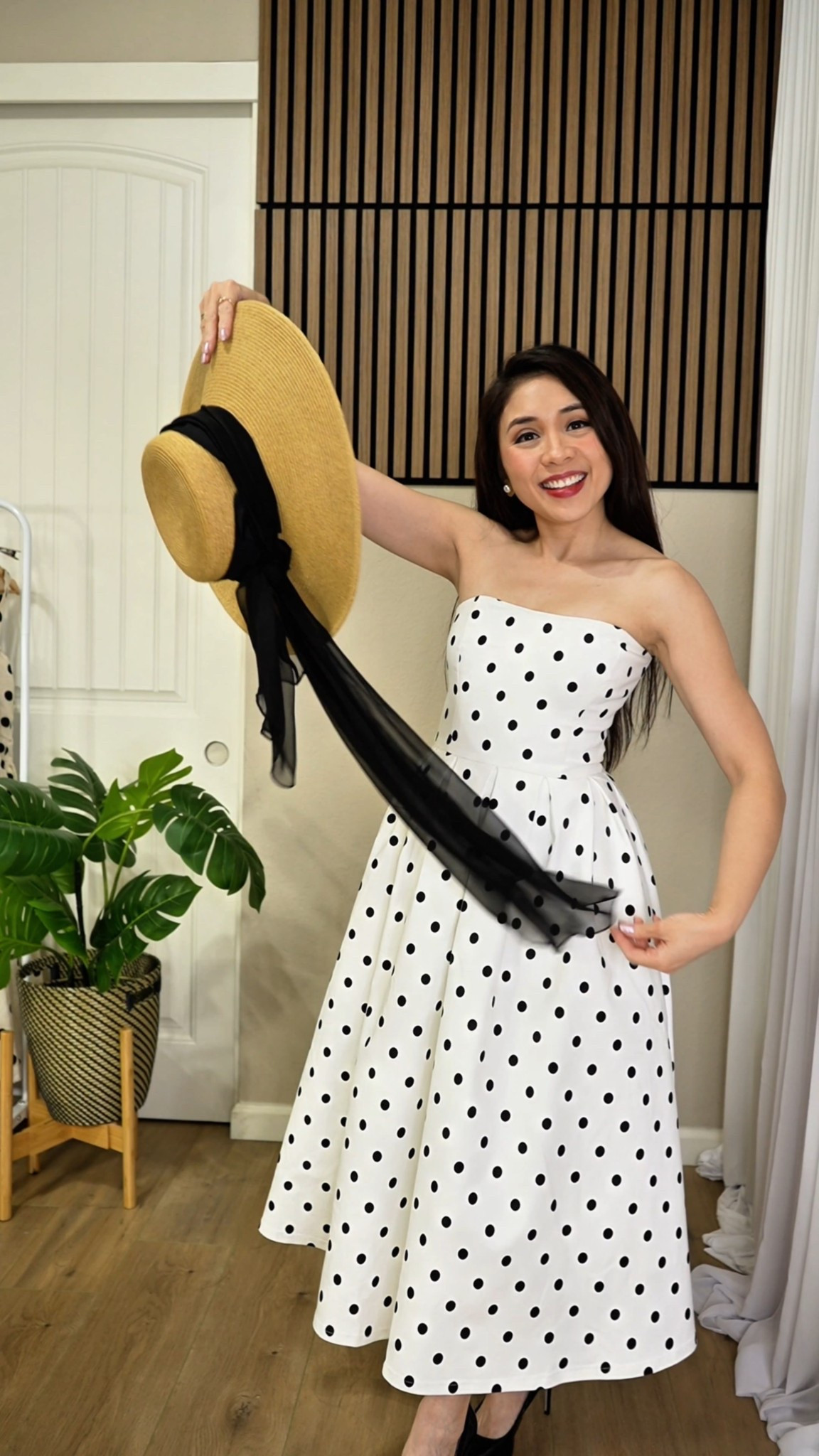 Elevate your hat 👒 🖤✨

Bag: Ateliers Auguste 🇫🇷- Mini Capucine
Discount code: ROZY10

#LTKSeasonal #LTKStyleTip