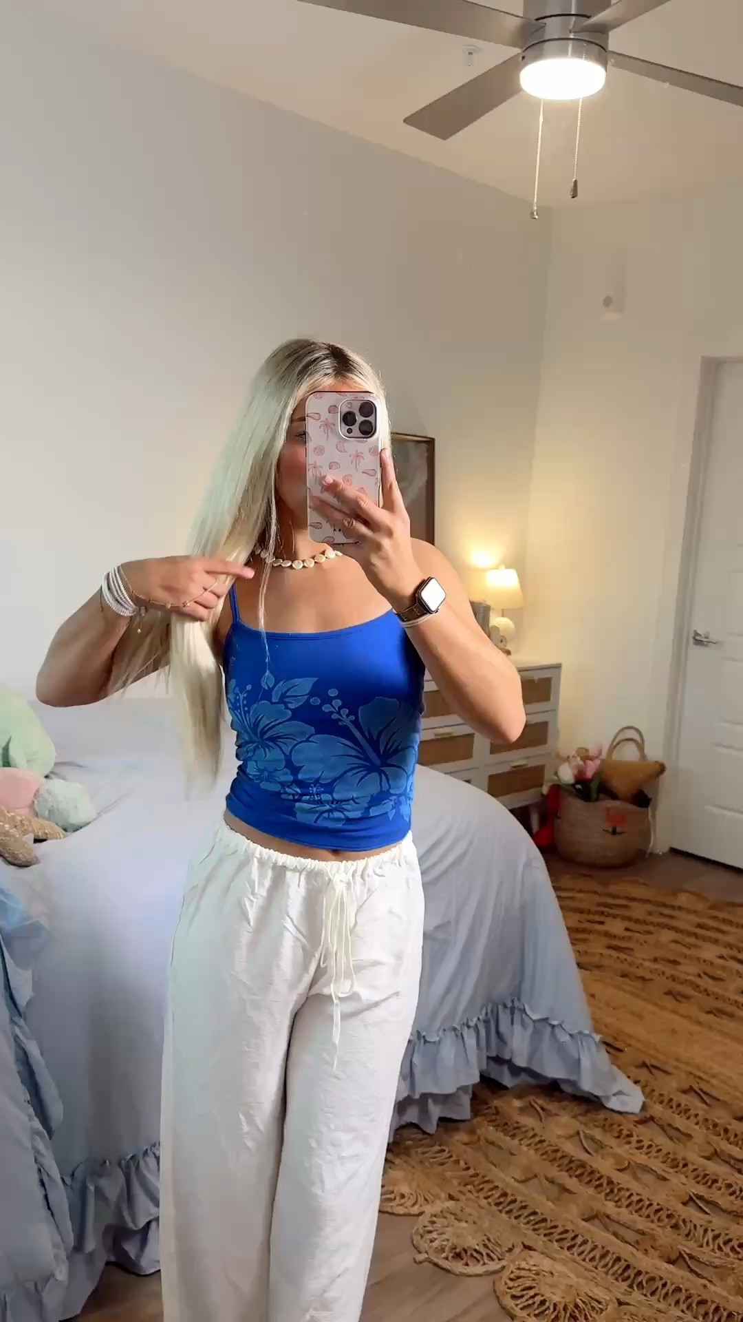 I’m so obsessed with Hollisters new spring and summer tanks🥥 these tops are PERFECT for spring break and summmer🐚 these tops are a must have for warm weather and are sooo soft and double lined some are even reversible which means two tops in 1!!!! Let me know your new fav pattern Hollisters spring break collection is my new obsession 🌴

#LTKU #LTKootd #LTKSpringSale