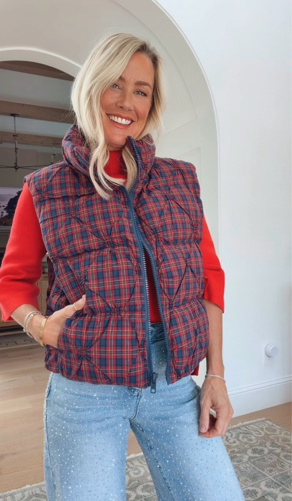 Such a fun holiday fit! 

Sweater: xs
Vest: small
Jeans: 24