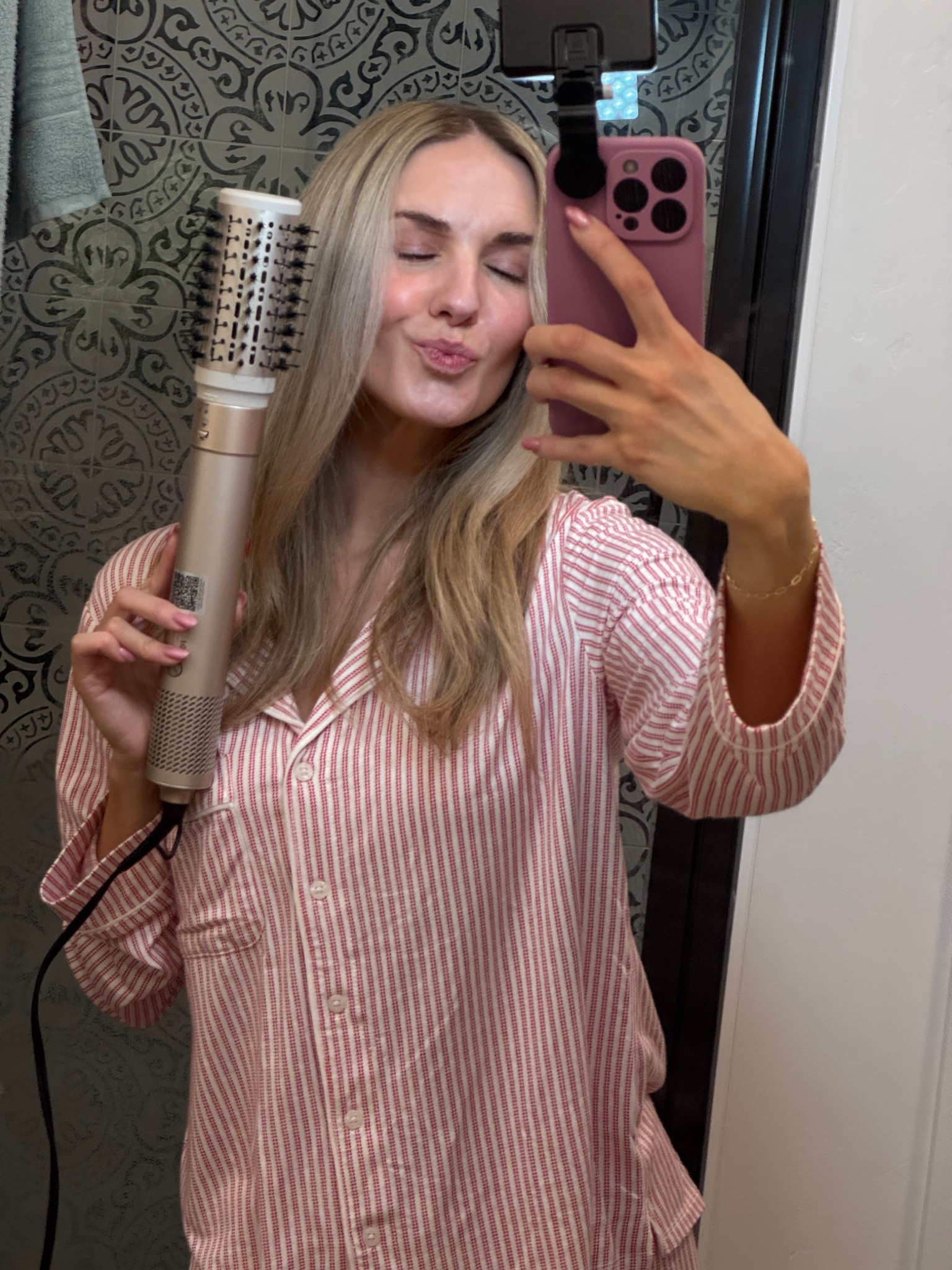 7 in 1 hair styler - Amazon find under $150 

#LTKGiftGuide #LTKBeauty