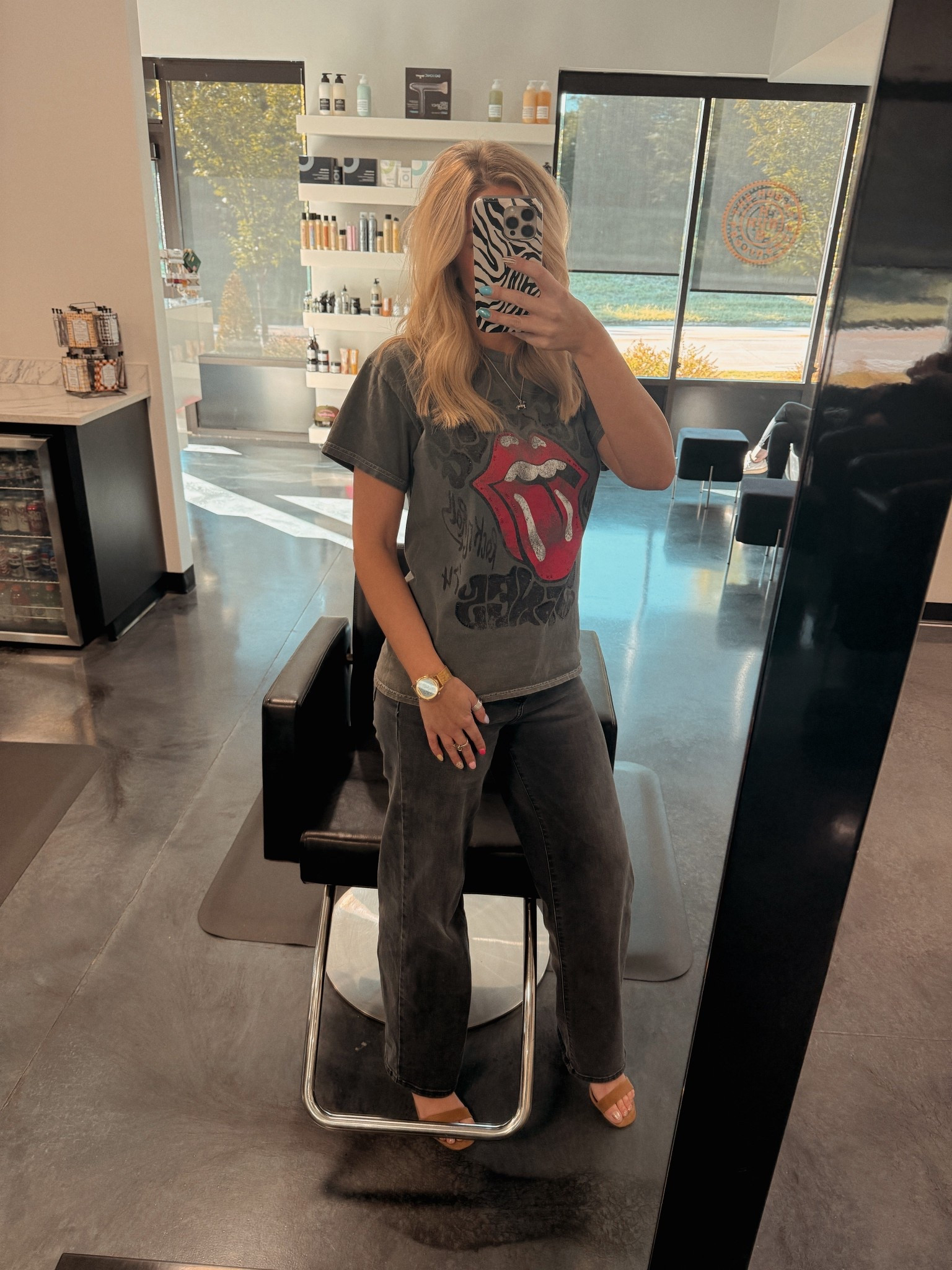 Edgy Salon OOTD

outfit of the week, salon outfit, hairstylist outfit, blonde, The Rolling Stones, graphic tshirt, Amazon finds, the savvy stylist. 

#LTKFindsUnder50 #LTKWorkwear #LTKStyleTip