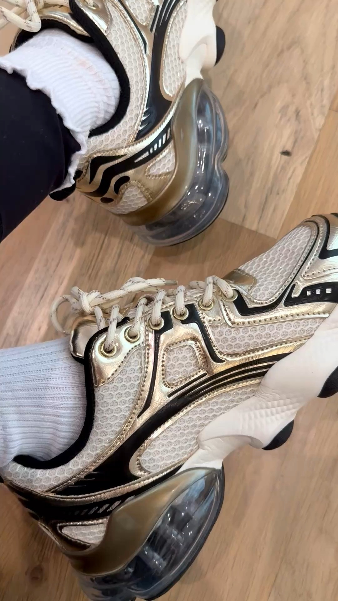 Trending Amazon sneakers that look so high end 

#LTKActive