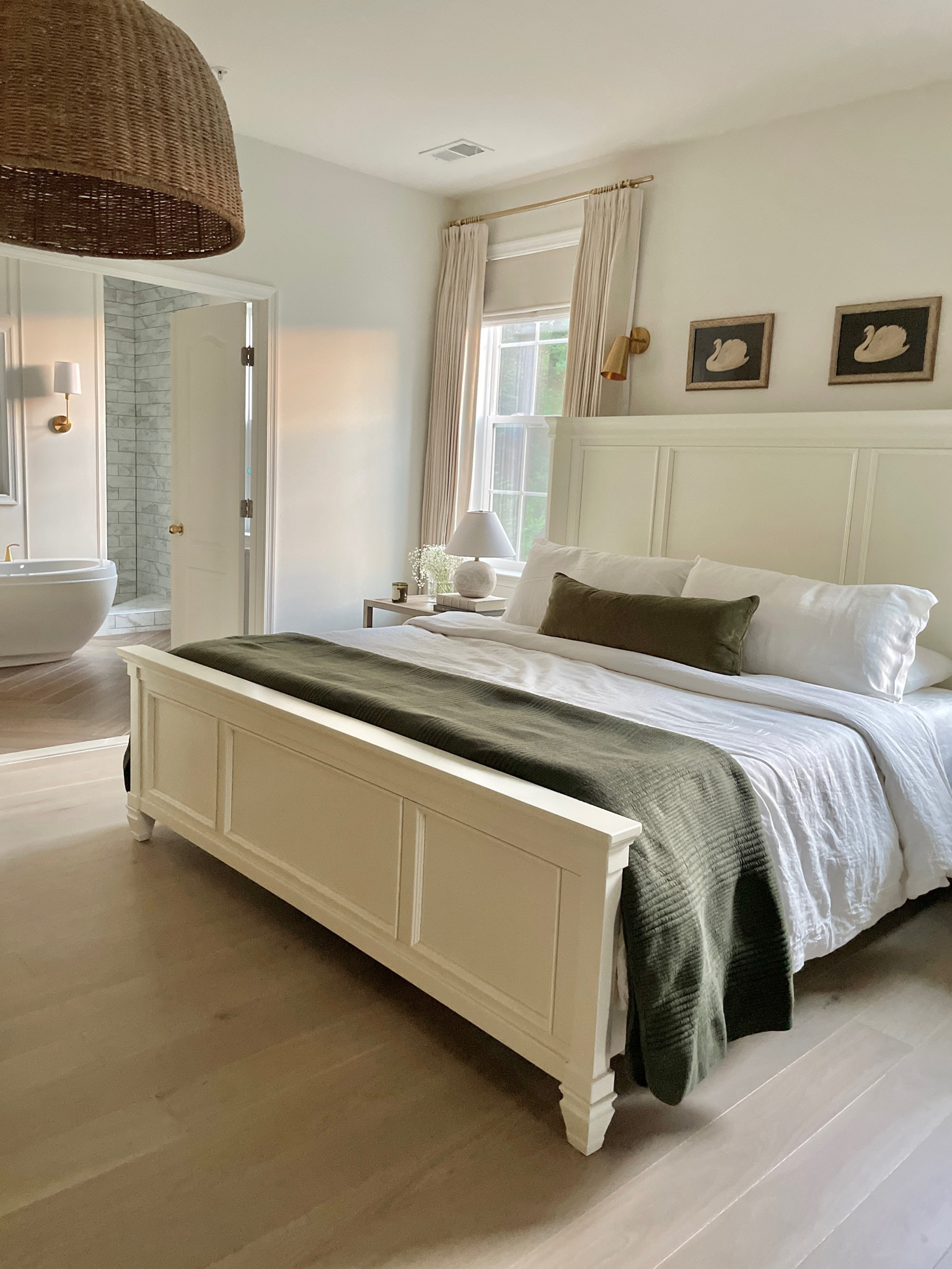 Fall bedroom! 🍁

#LTKfindsunder50 #LTKhome

#LTKSeasonal