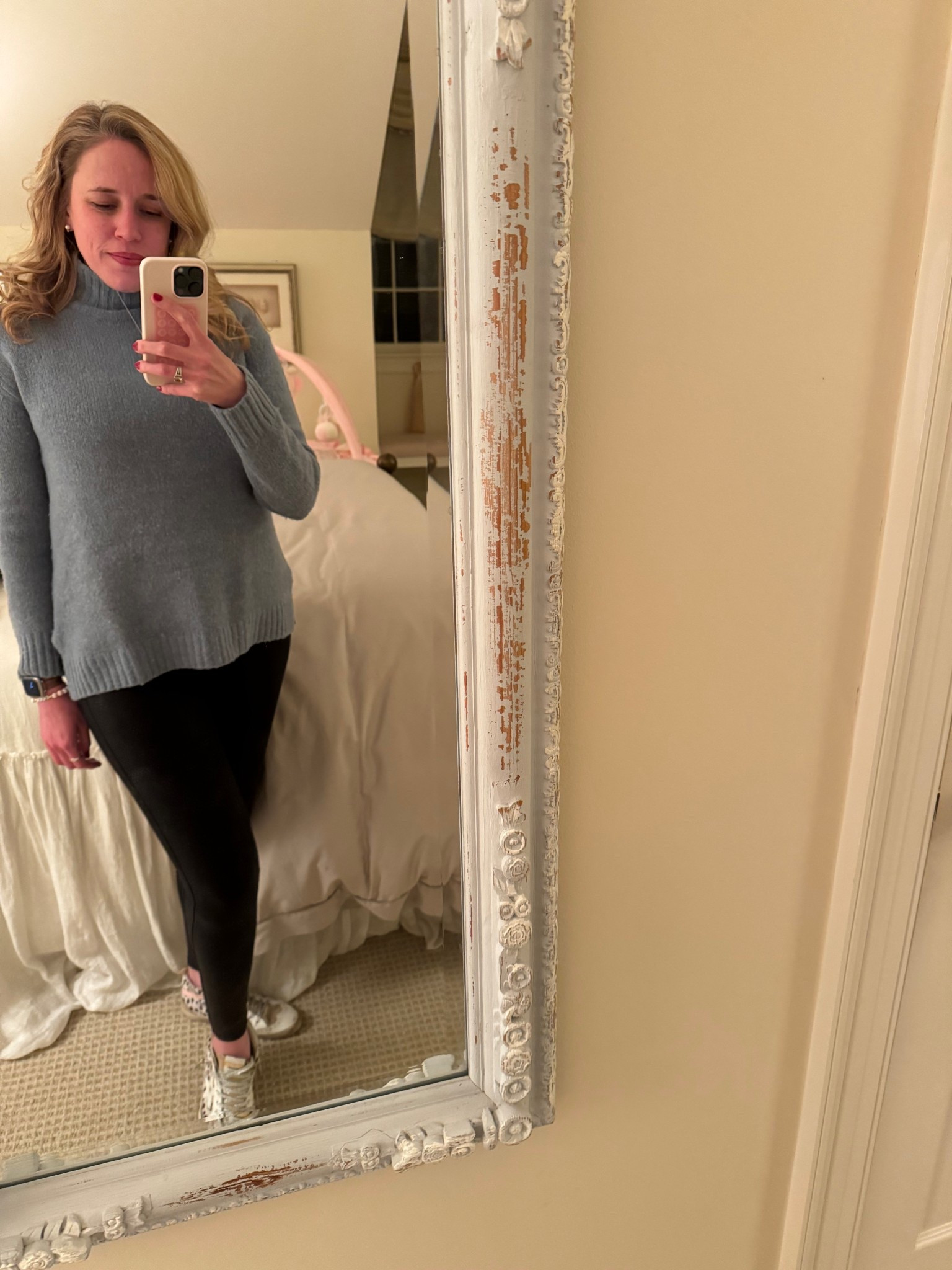 Jenni Kayne sweaters 💛 and leggings for a cold day win 

#LTKootd