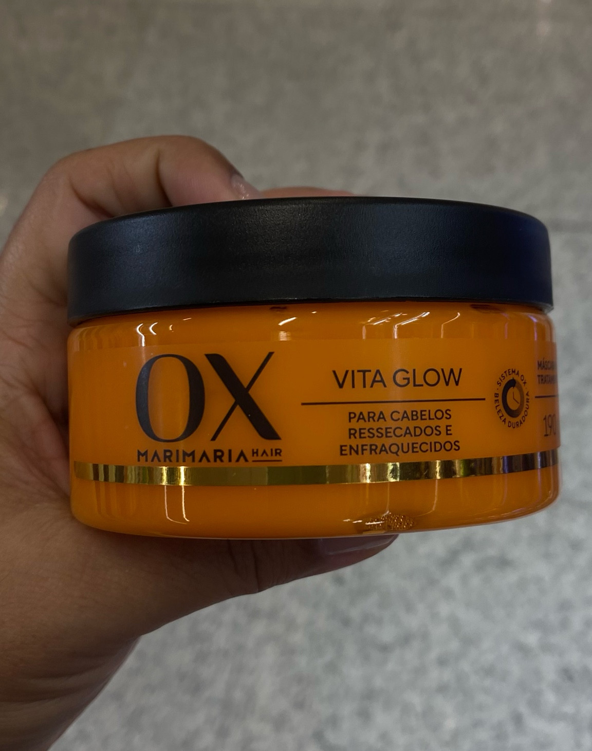 Essa máscara da coleção de Mari Maria com a OX est perfeitaaaaa! 😍

#LTKbeauty #LTKbrasil