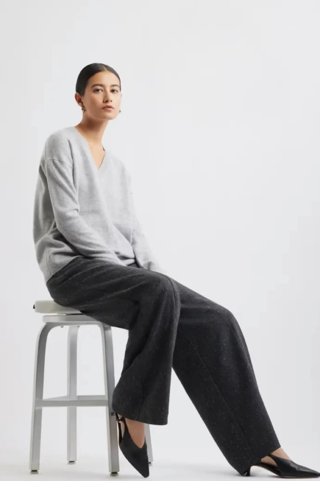 Loving this V-Neck Sweater at more than a 1/3 off!!! Comes in many great colors! 
Great Gift item or for yourself!!! 

#LTKGiftGuide #LTKFindsUnder100 #LTKCyberWeek