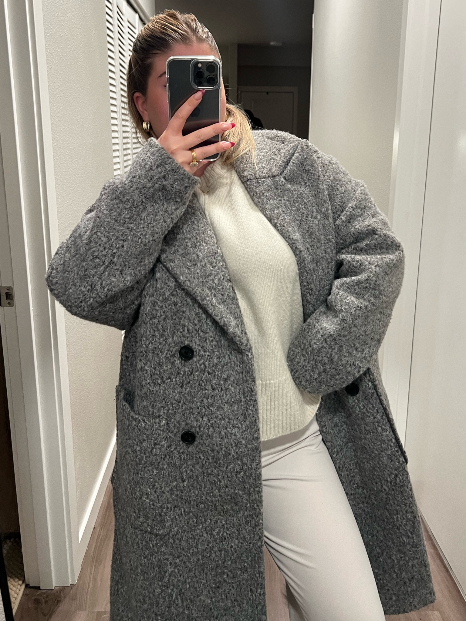 THE COAT EVERYONE HAS BEEN ASKING ABOUT 🩶 

#LTKStyleTip #LTKSeasonal