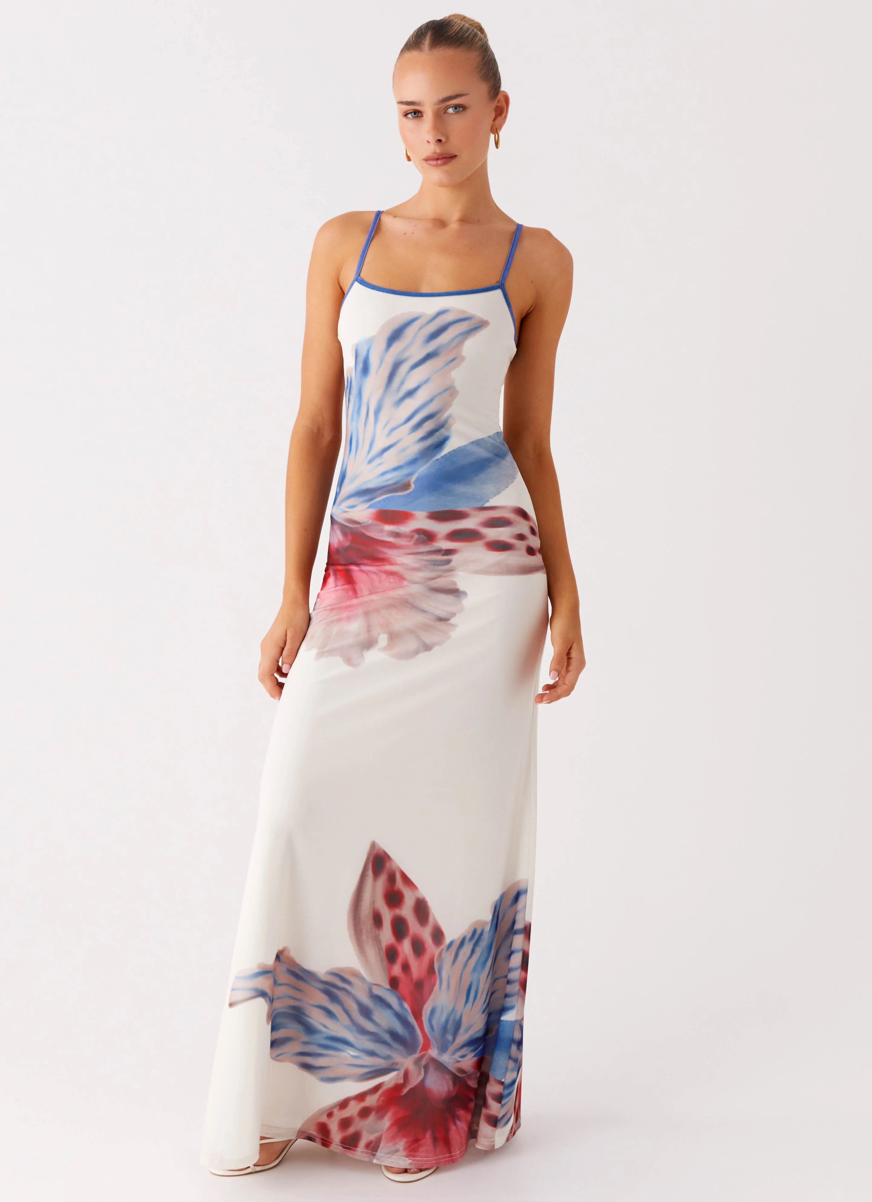 Everett Maxi Dress - White Sea Bloom | Peppermayo (Global)