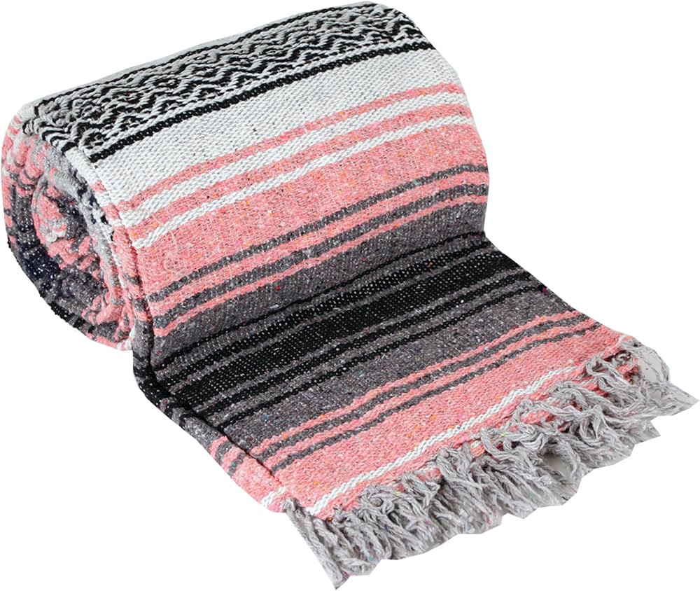 Authentic Mexican Yoga Falsa Blanket (Coral) | Amazon (US)