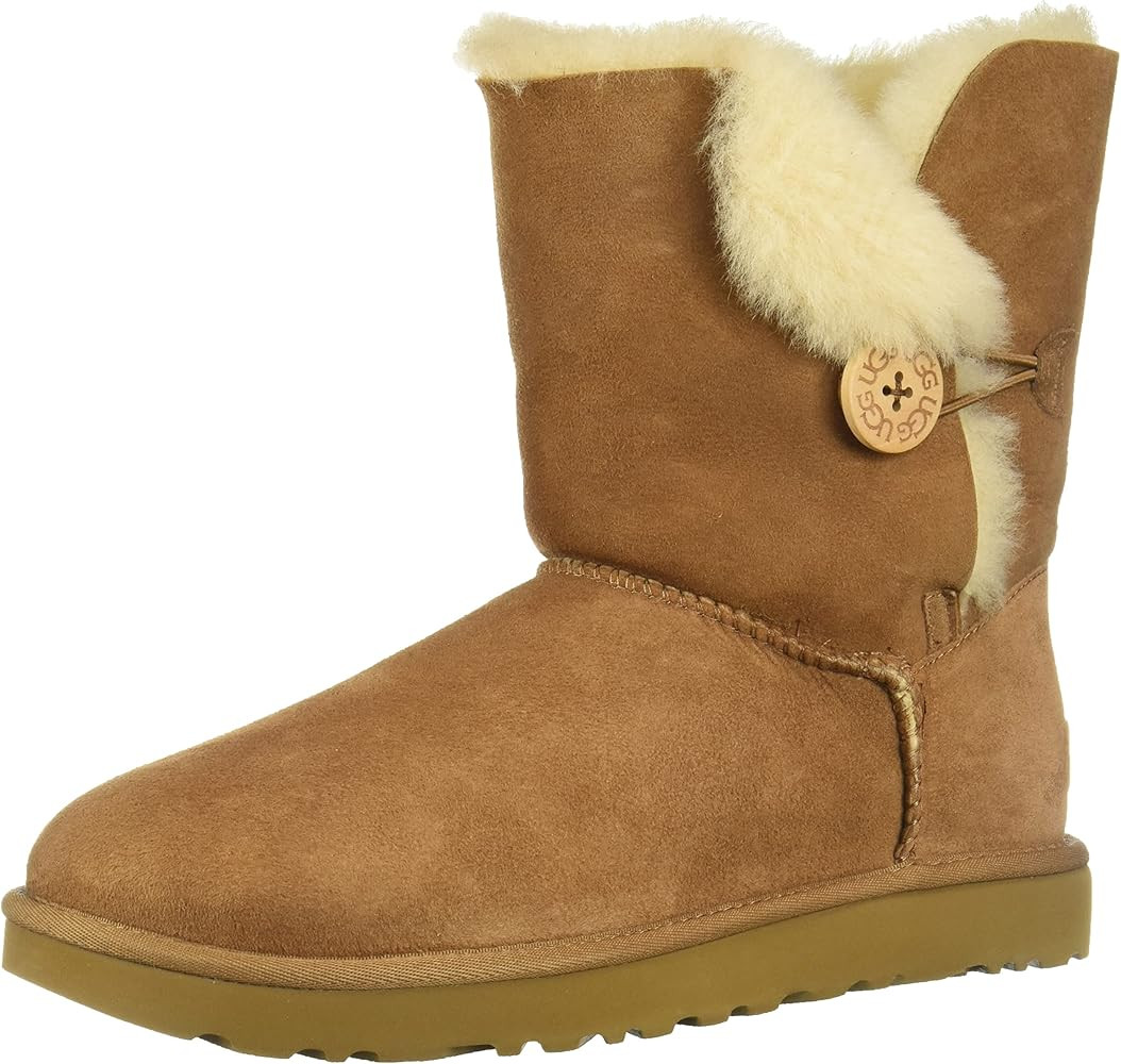 UGG Women's Bailey Button II Boot | Amazon (US)