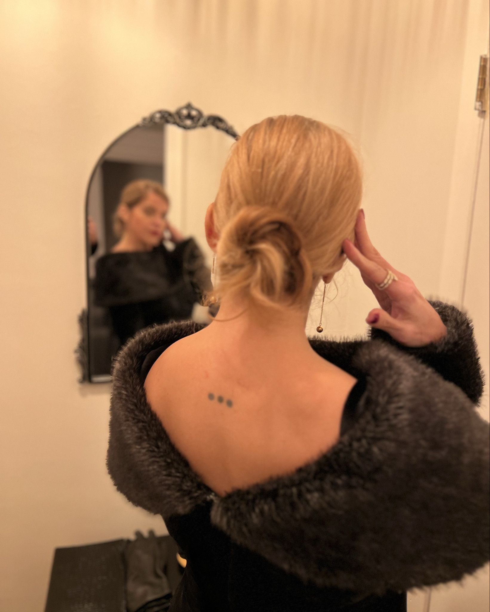 If you are looking for the perfect LBD for the season - this is it! Enough amount of sexy and elegant all wrapped up in soft velvety fabric and fuzzy neckline. A must to cheer in the holiday parties! 

#LTKootd #LTKGiftGuide #LTKHoliday