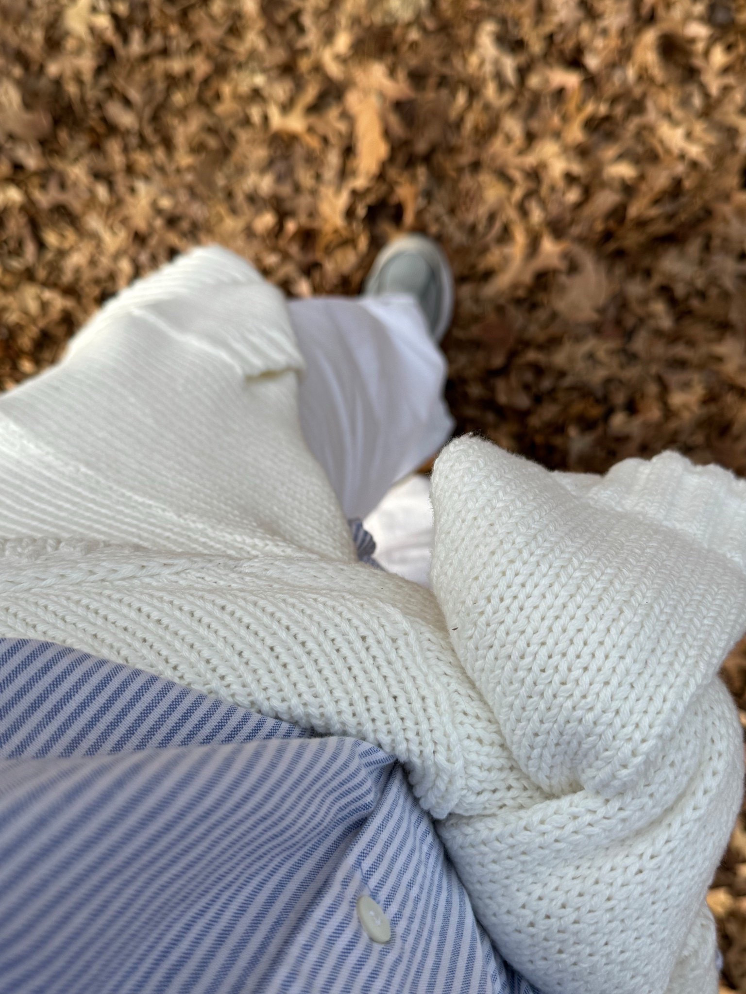 A mom outfit that works every time 

#LTKSeasonal #LTKOver40