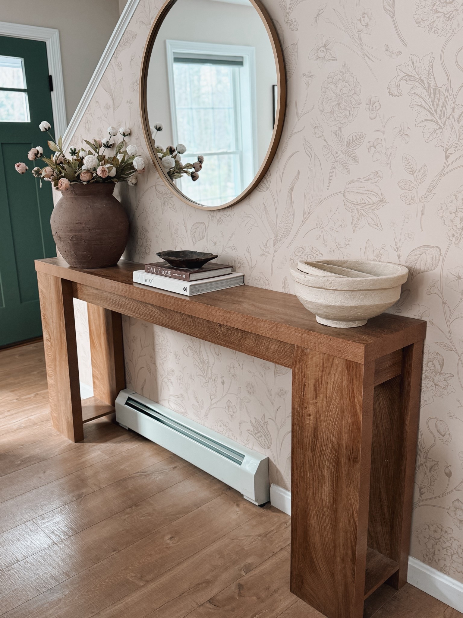 Console table - entryway _ hallway

#LTKSaleAlert #LTKHome #LTKSeasonal