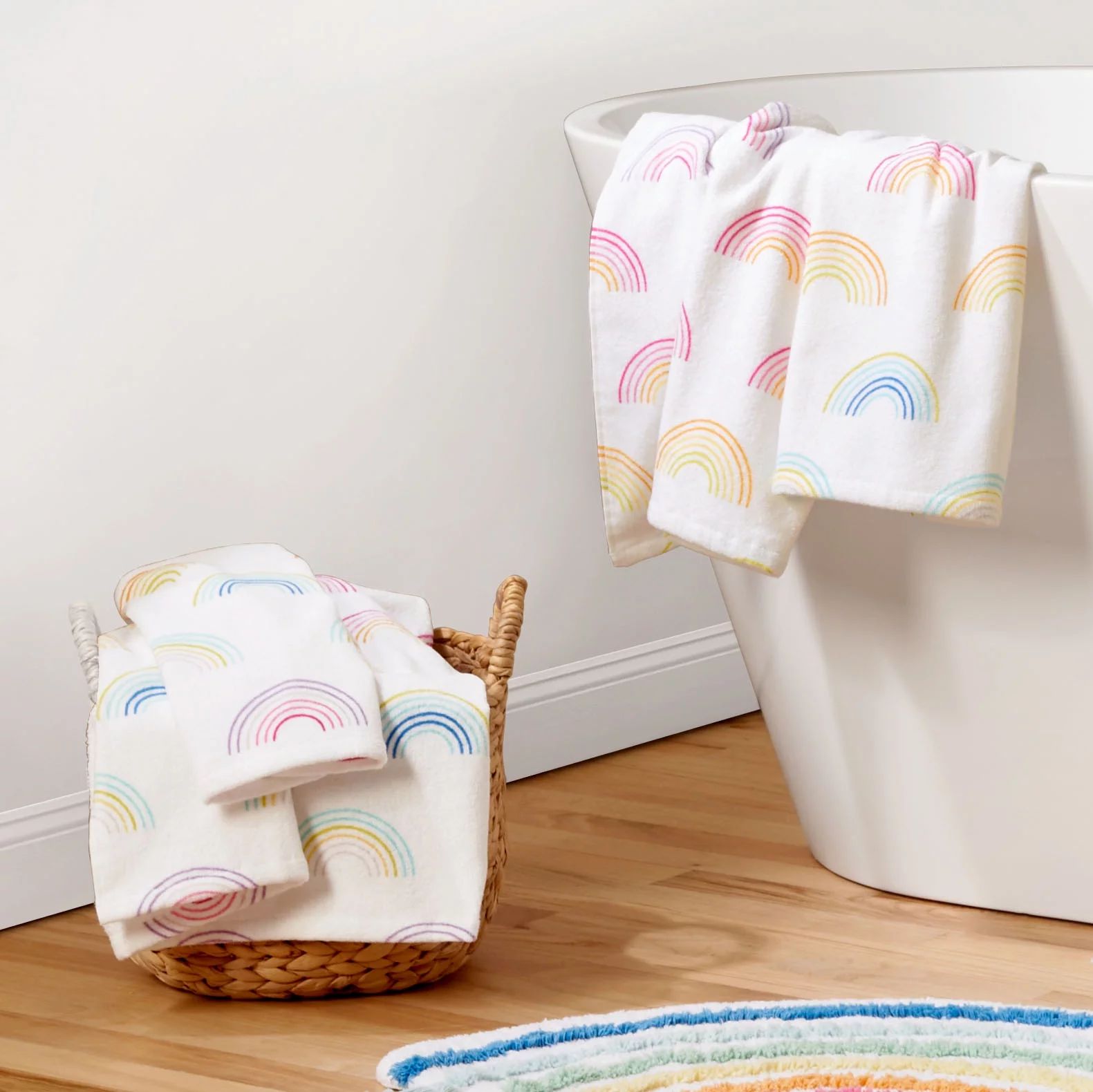 Gap Home Kids Rainbow Toss Organic Cotton 6 Piece Towel Set, White | Walmart (US)
