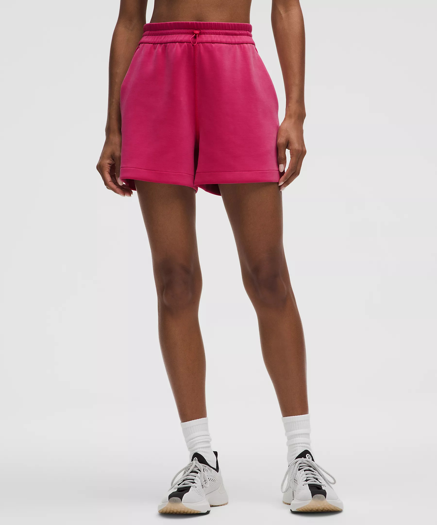 Softstreme High-Rise Short 4" | lululemon (CA)