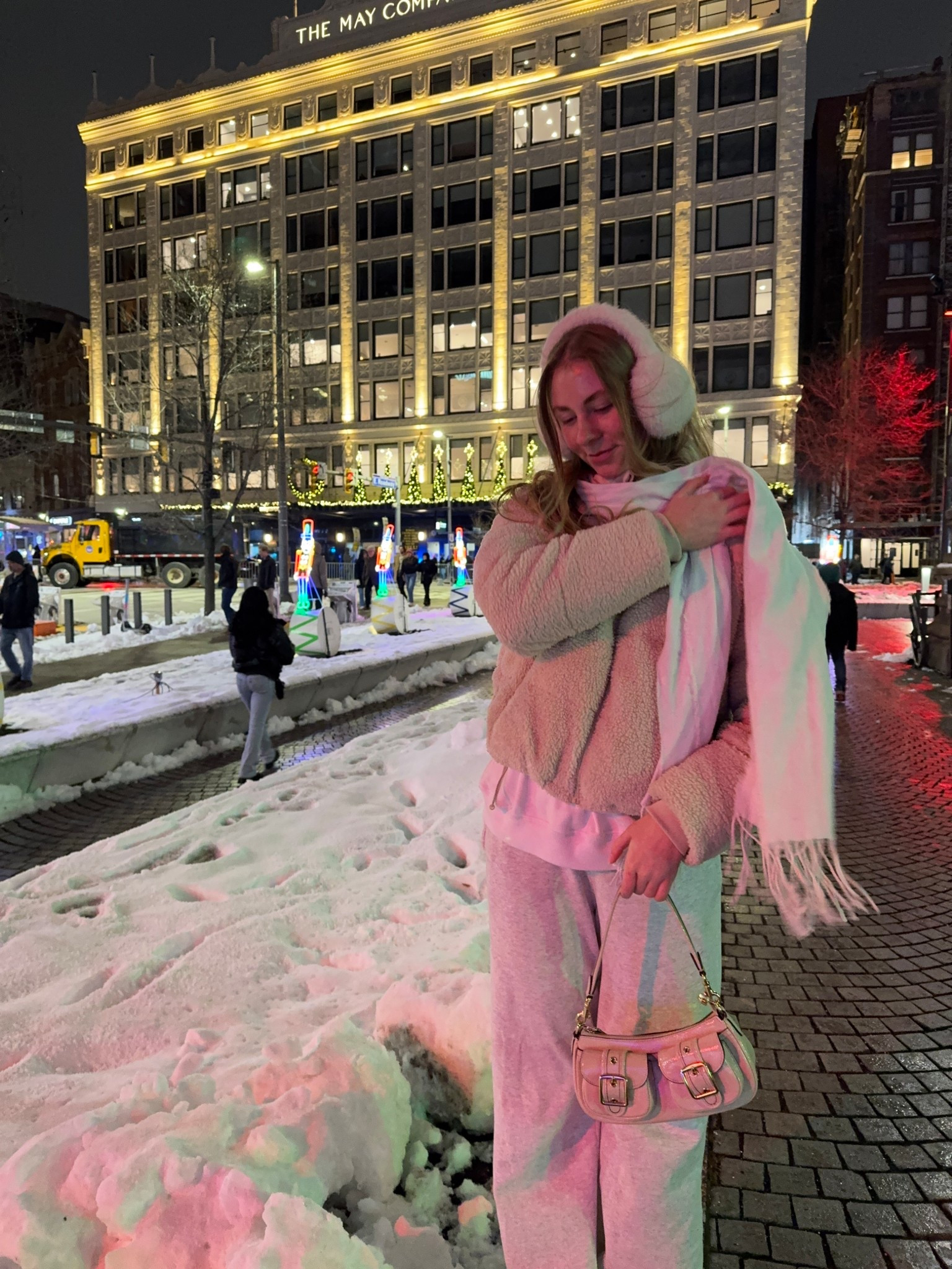 ❄️🧦🌨️

#winterootd #winterlights #pinterestoutfit #outfitinspo

#LTKGiftGuide #LTKootd #LTKHoliday