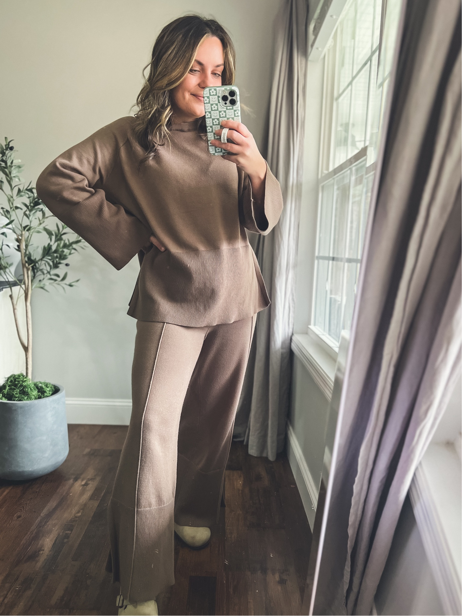 This is fashionable, comfortable and so so soft! This is a winner for me 👏fits tts! This makes a great holiday outfit or gift for her. 


Gift guide for her 
Holiday party outfit 
Sweater dress 
Gifts for her 
Fashion gifts 
Fall outfits 
Fall fashion 
Fall style 
Fall wedding guest dress 
Midsize fashion 
Women’s tops 
Fall home 
Fall decor 


#LTKHoliday #LTKGiftGuide #LTKsalealert